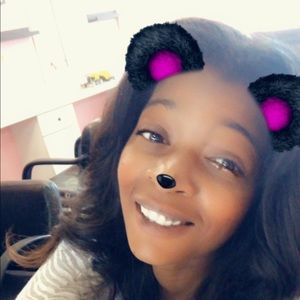 Meet your Posher, Taneiya